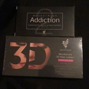 Younique lashes and eyeshadow palette